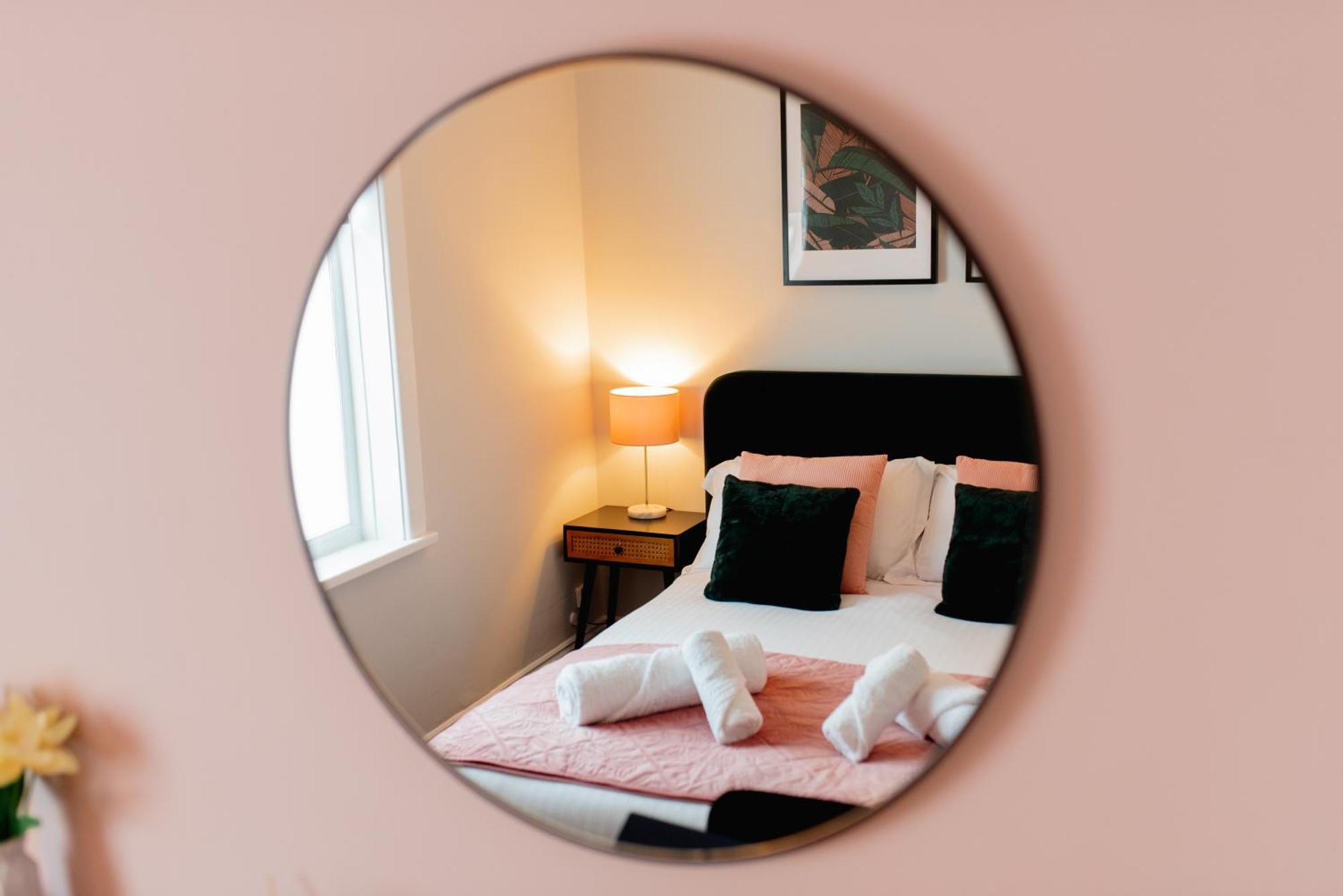 Bowling Terrace By Above Rubies - Stylish, 3 Bedroom, Pet Friendly House In Skipton Extérieur photo